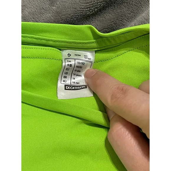 NWOT Tribord Decathlon Lime Neon Green Short‎ Sleeve Teen Athletic Shirt SZ 14 - Picture 3 of 7